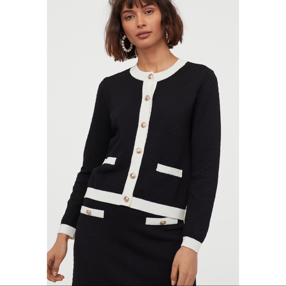 SET Knit Skirt and Cardigan